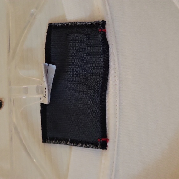 ORIGINAL GUCCI TSHIRT 100% AUTHENTIC ( the color is a off white) Oversized - Picture 4 of 10